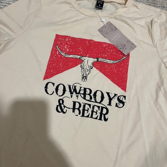 NWT Cowboys and Beer Graphic Tee - Picture 4 of 6